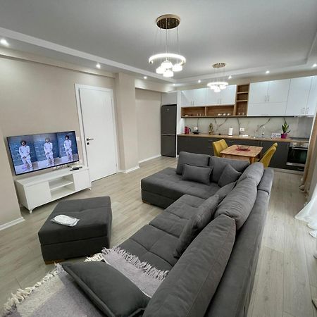 Melody Apartment In Korça Exteriör bild