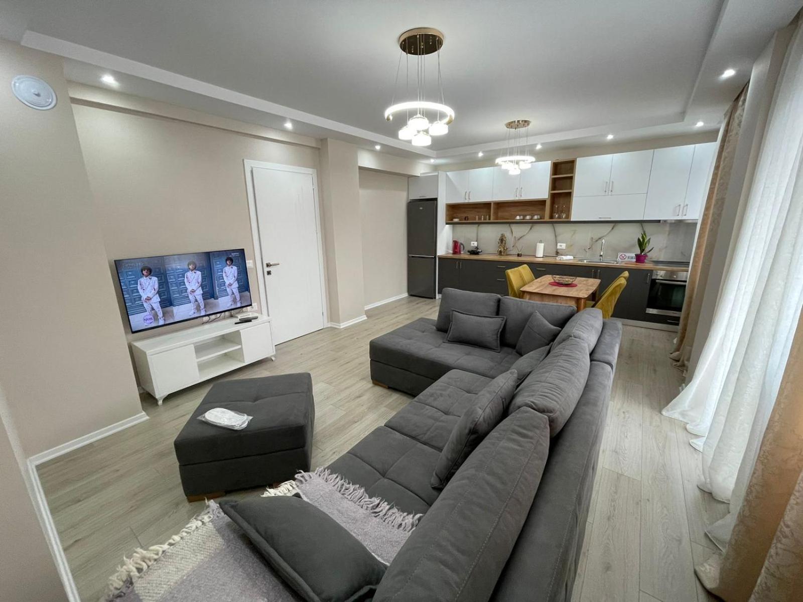 Melody Apartment In Korça Exteriör bild