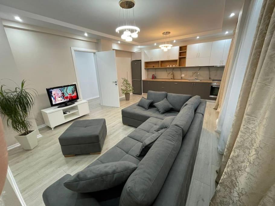 Melody Apartment In Korça Exteriör bild